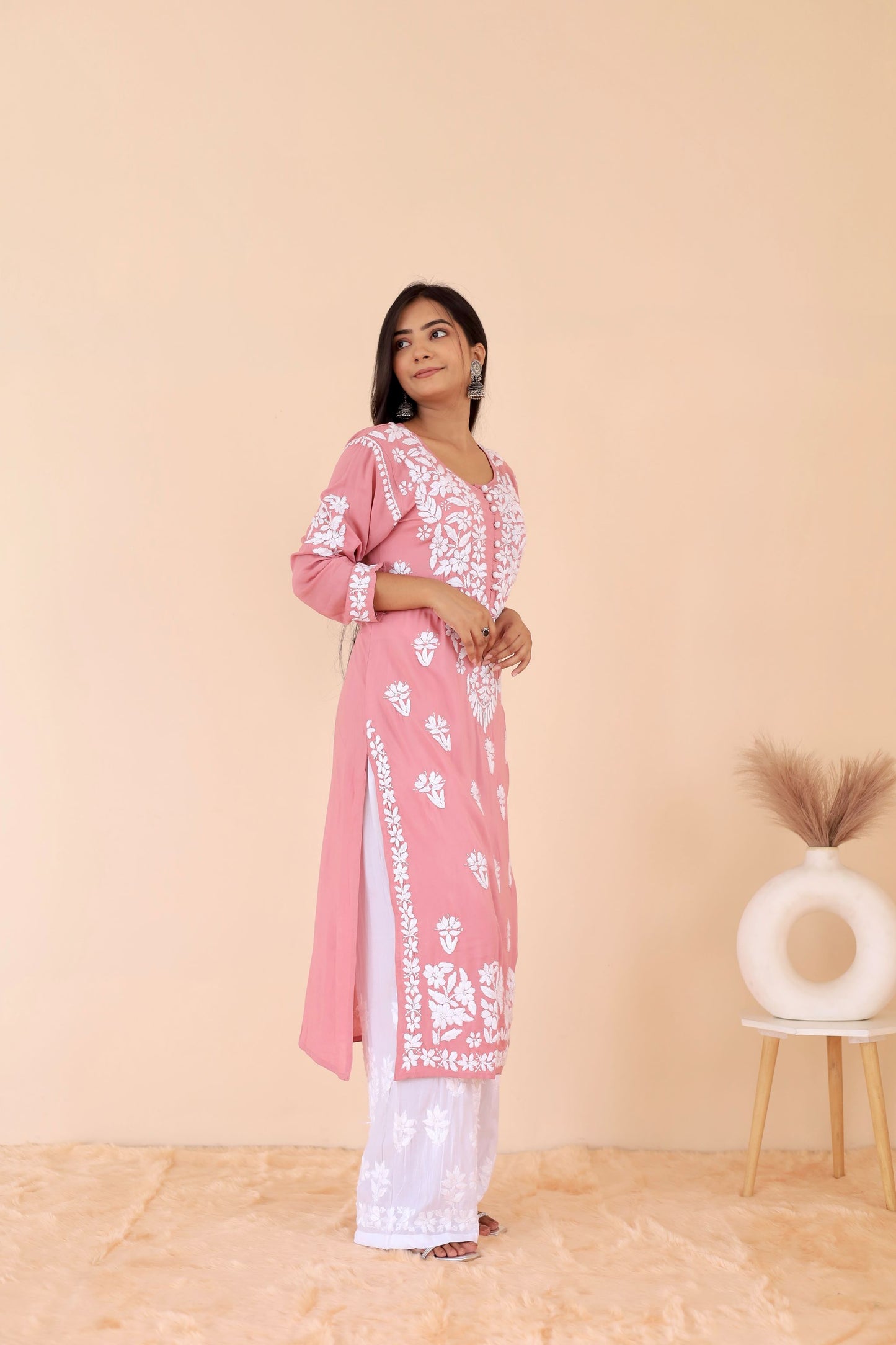 Mahira Modal Long Chikankari Kurti (Dusty Pink)